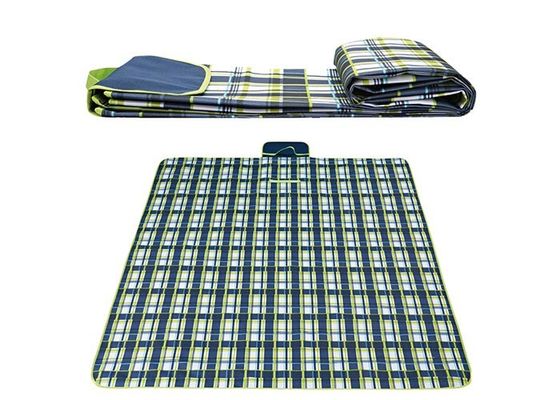 Kualitas  Polyester Waterproof Picnic Mat Backing For Beach Polyetser Peva Material pabrik