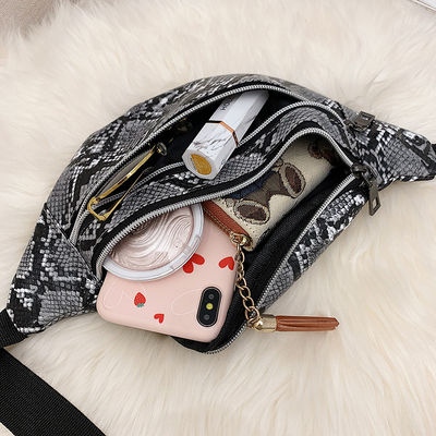 Serpentine Tas Pinggang Wanita Fashion Fanny Pack PU Hip Bum Tas Wanita Sabuk Kantong Saku Dompet untuk Kartu Telepon