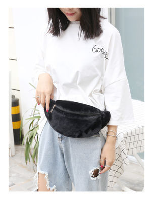Harga Pabrik Bulu Kelinci Imitasi Tas Pinggang Musim Dingin Bum Bag Travel Bum Hip Coins Phone Pouch Kasual Tas Dada